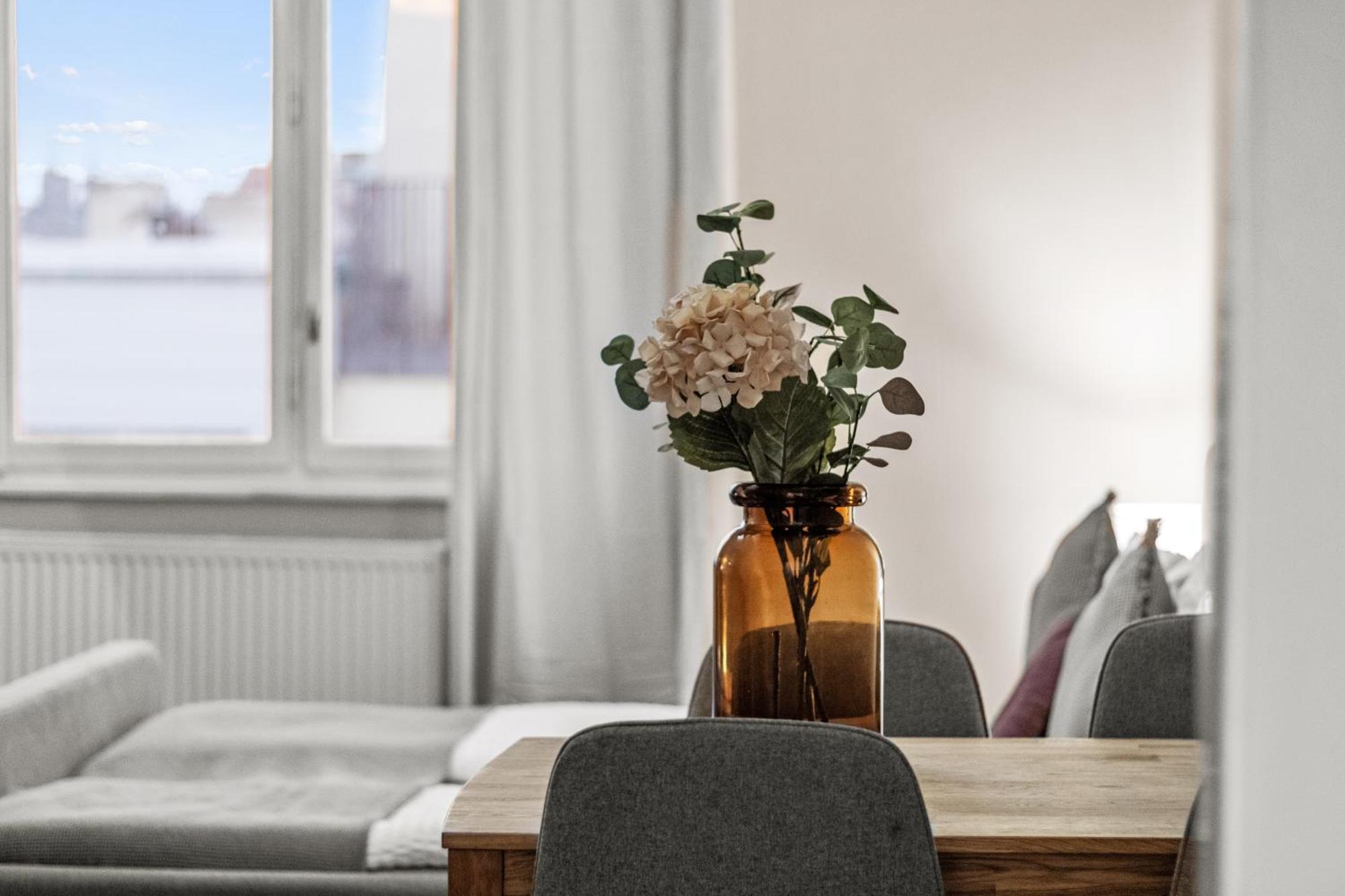 Appartamento Modern Apartment, 3 Min To 